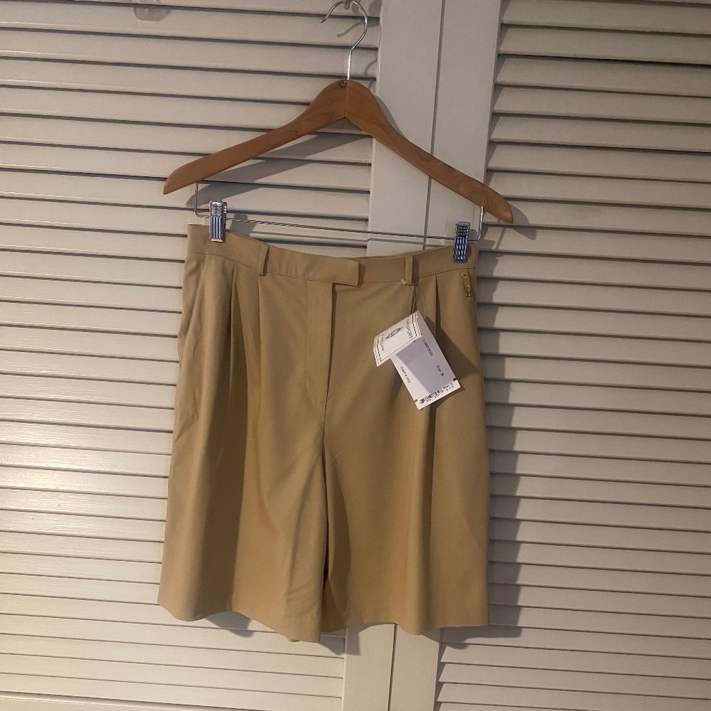 St John Short - NWT (8)